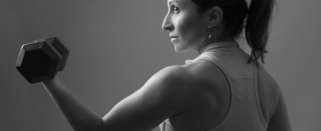 Combate à Osteoporose na Mulher: Nutrição e Exercícios Essenciais para Ossos Fortes